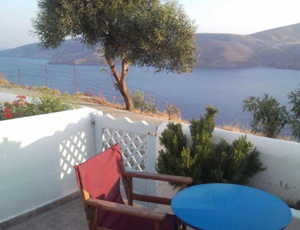 Asvestoti Mesonettes Blue Light Σιελ Μεζονετεs Hotel Pera Gyalos Buitenkant foto