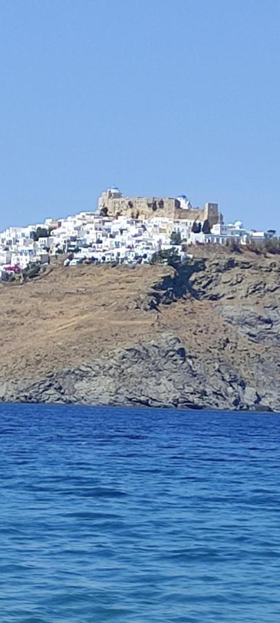 Asvestoti Mesonettes Blue Light Σιελ Μεζονετεs Hotel Pera Gyalos Buitenkant foto