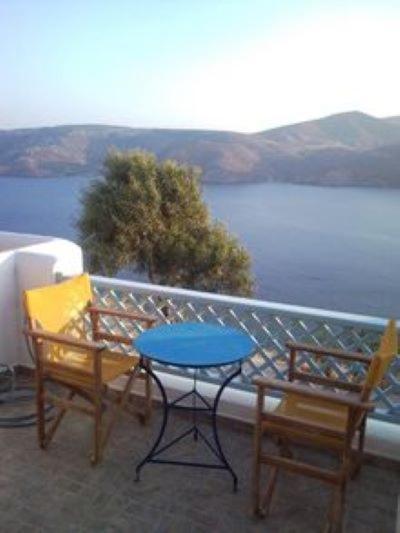 Asvestoti Mesonettes Blue Light Σιελ Μεζονετεs Hotel Pera Gyalos Buitenkant foto